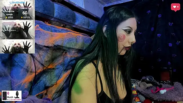 missashlyrosette online show from 10/15/25, 04:34