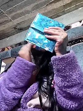 missashlyrosette online show from 11/07/25, 07:41