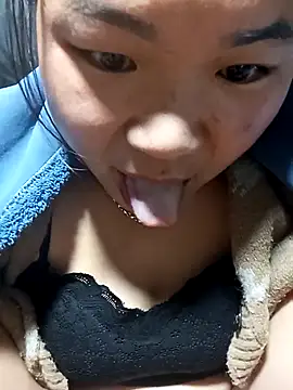 may-squirl online show from 11/05/25, 11:49