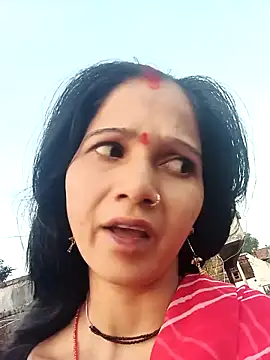 Snapshot of Jooli_xx chatting on 09/14/25, 12:43 Jooli xx online show from 09/14/25, 12:43