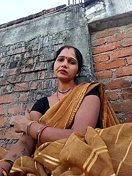 Snapshot of Jooli_xx chatting on 09/23/25, 11:24 Jooli xx online show from 09/23/25, 11:24