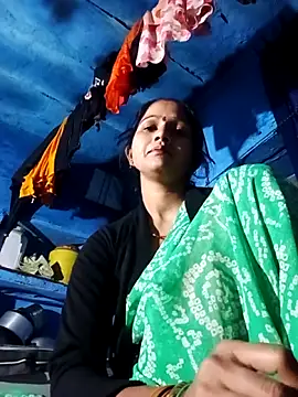 Snapshot of Jooli_xx chatting on 10/16/25, 02:51 Jooli xx online show from 10/16/25, 02:51