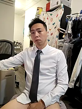 lovewhite222 online show from 11/21/25, 03:16