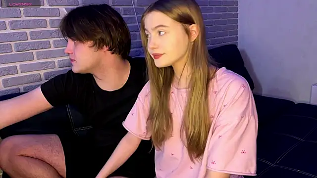 fetchingcouplee online show from 11/03/25, 02:07