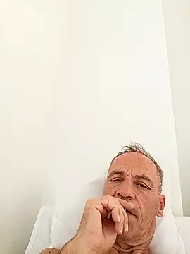 Meliwem12 online show from 10/18/25, 08:04