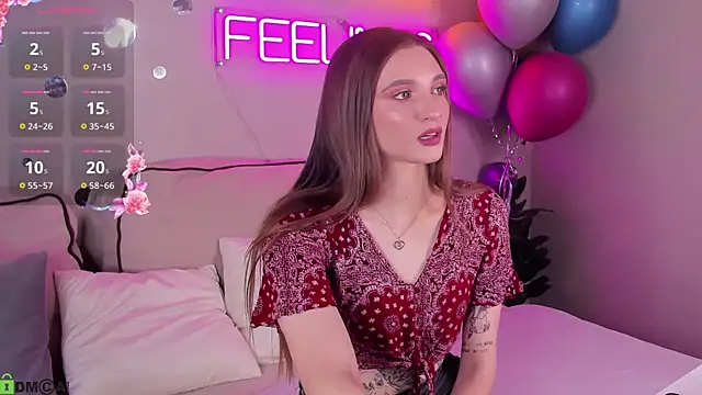 Snapshot of Alisha_Green chatting on 11/14/25, 09:41 Alisha Green online show from 11/14/25, 09:41