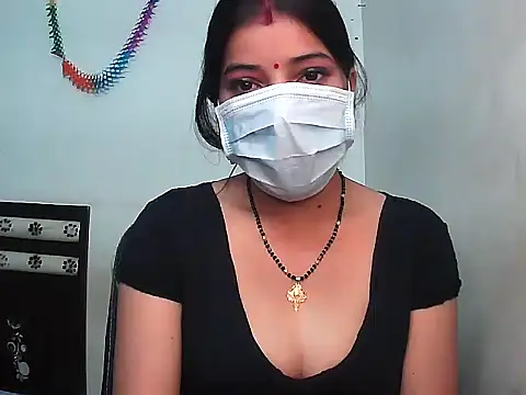 Lalita thakur online show from 10/31/25, 07:20