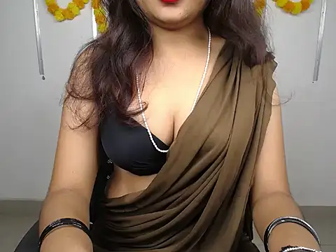 heavan girl online show from 11/10/25, 11:42