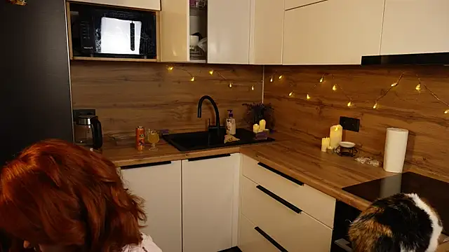 eliz gallen online show from 11/13/25, 06:51