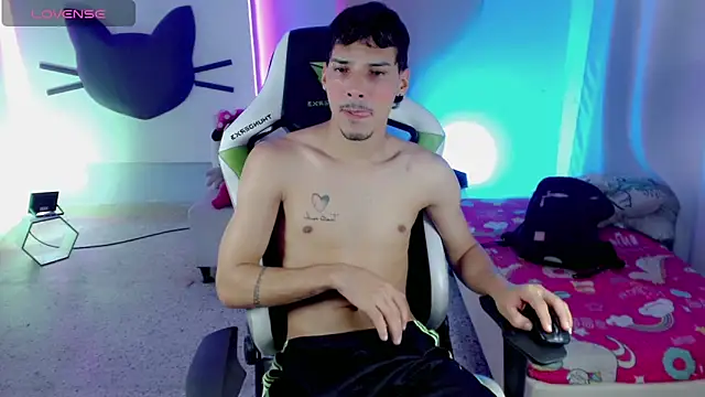 yankees  online show from 10/10/25, 04:17