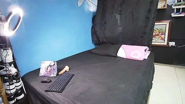 JoshuaMiller online show from 10/11/25, 07:34