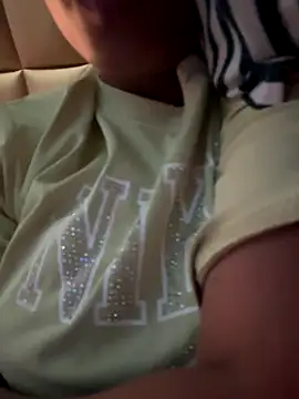 Snapshot of Romantic-jeeva chatting on 09/13/25, 02:44 Romantic-jeeva online show from 09/13/25, 02:44