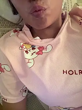 Snapshot of Romantic-jeeva chatting on 09/14/25, 09:19 Romantic-jeeva online show from 09/14/25, 09:19