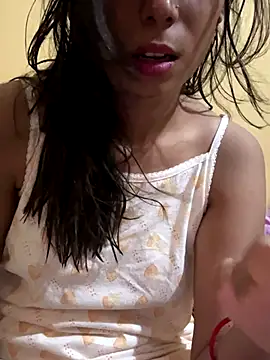 Snapshot of Romantic-jeeva chatting on 09/29/25, 02:00 Romantic-jeeva online show from 09/29/25, 02:00