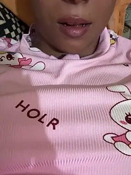 Snapshot of Romantic-jeeva chatting on 09/30/25, 03:28 Romantic-jeeva online show from 09/30/25, 03:28