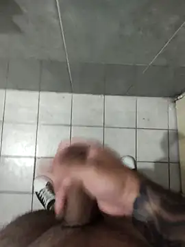 Snapshot of rorope chatting on 10/24/25, 06:10 rorope online show from 10/24/25, 06:10