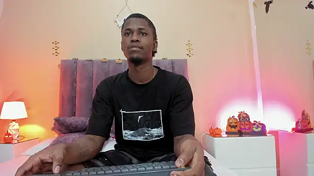 Kiaraa y Her Crazy online show from 10/30/25, 07:14