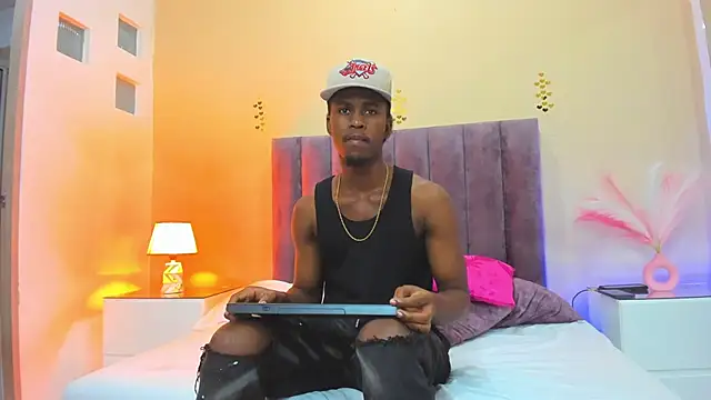 Kiaraa y Her Crazy online show from 11/09/25, 05:50