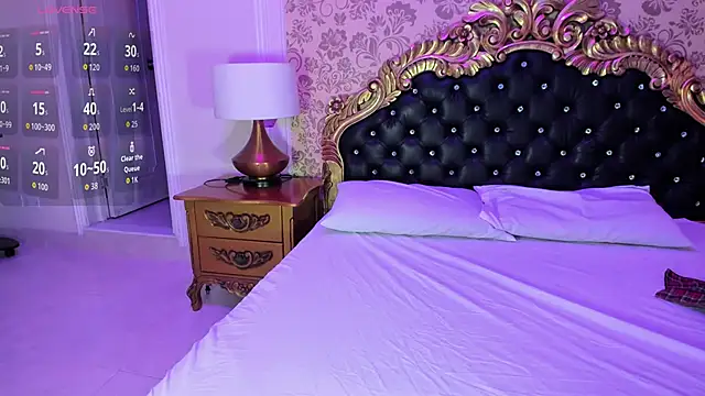 HatsaJones online show from 10/19/25, 03:40