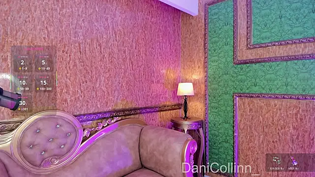 Snapshot of DaniCollinn_ chatting on 10/04/25, 07:34 DaniCollinn online show from 10/04/25, 07:34