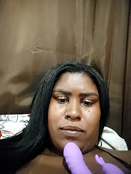 Snapshot of thamihravena chatting on 09/11/25, 07:25 thamihravena online show from 09/11/25, 07:25