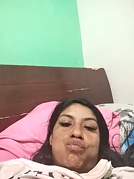 AnggelicaSwan21 online show from 10/13/25, 12:32