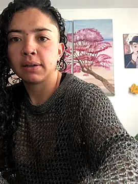 Paris 11 online show from 11/20/25, 01:22