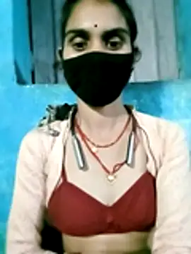 Nishaa ji online show from 10/28/25, 03:36