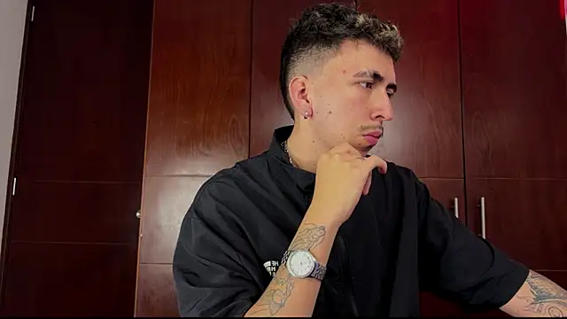 liamty luxor online show from 10/22/25, 03:29