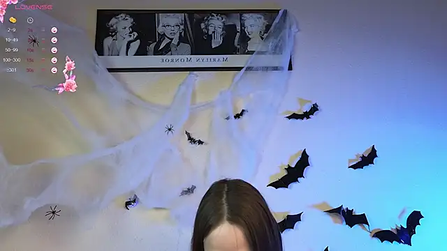 Angeel Kate online show from 10/16/25, 05:19