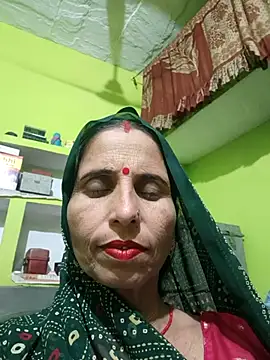 Snapshot of Hot_liya54 chatting on 10/03/25, 05:43 Hot liya54 online show from 10/03/25, 05:43