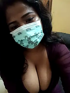 HAANNIAA online show from 10/19/25, 05:46