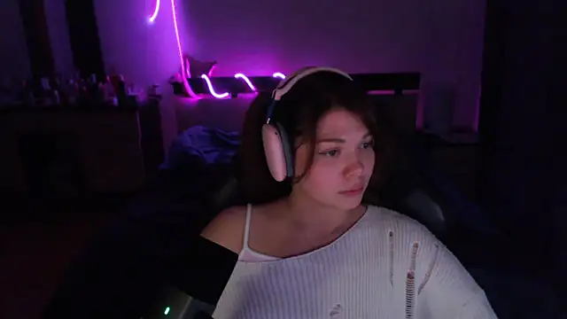 NutsGilmore online show from 11/09/25, 04:49