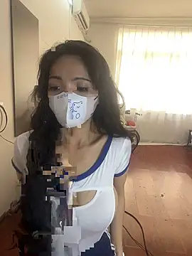 Snapshot of xiongmaobb chatting on 10/18/25, 04:15 xiongmaobb online show from 10/18/25, 04:15