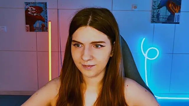 AliceCUNTach online show from 09/28/25, 05:13