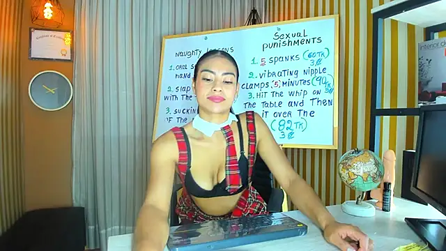 Emily Mitchell online show from 10/06/25, 06:05