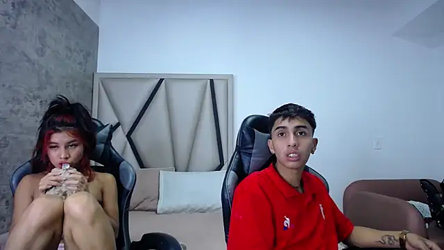 Amy Fox03 online show from 11/11/25, 01:11