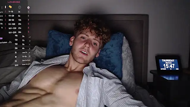 Snapshot of DominantAlex18 chatting on 10/23/25, 02:49 DominantAlex18 online show from 10/23/25, 02:49