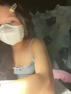 Snapshot of Fin-xinh18 chatting on 11/02/25, 03:58 Fin-xinh18 online show from 11/02/25, 03:58