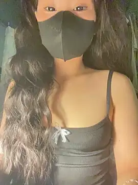 Snapshot of Fin-xinh18 chatting on 11/03/25, 03:35 Fin-xinh18 online show from 11/03/25, 03:35