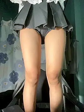 Snapshot of Fin-xinh18 chatting on 11/06/25, 04:08 Fin-xinh18 online show from 11/06/25, 04:08