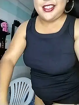 Angelly ricura online show from 10/08/25, 02:36