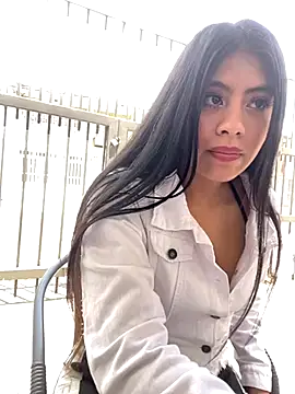 Adele Pinkk online show from 09/19/25, 03:34