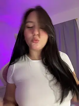 Angeldusttt online show from 11/11/25, 09:15