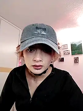 Snapshot of Kleo_X chatting on 09/12/25, 08:31 Kleo X online show from 09/12/25, 08:31