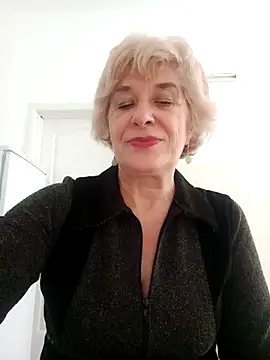 52MiaLove02 online show from 10/02/25, 05:03