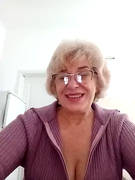 52MiaLove02 online show from 11/12/25, 06:03