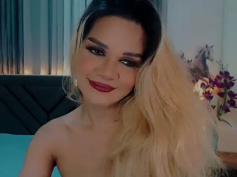 BellaBumzyy online show from 09/27/25, 03:33