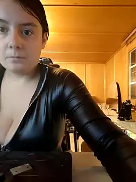 Snapshot of YoungLiisaxx chatting on 09/24/25, 06:11 YoungLiisaxx online show from 09/24/25, 06:11