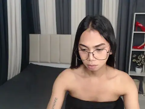 PetiteAsianYuki online show from 11/09/25, 06:06